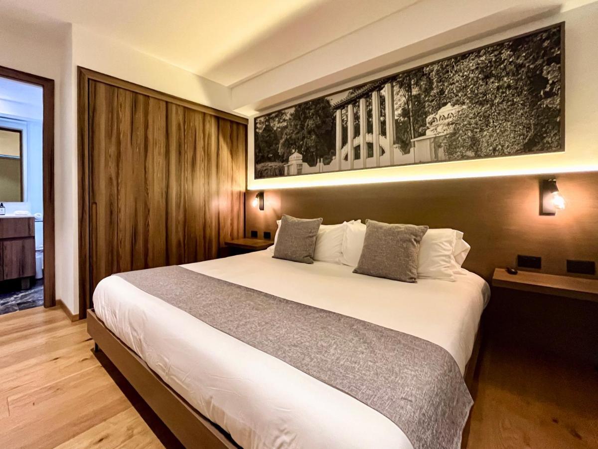 Mi Zona Lodging Condesa เม็กซิโกซิตี้ ภายนอก รูปภาพ